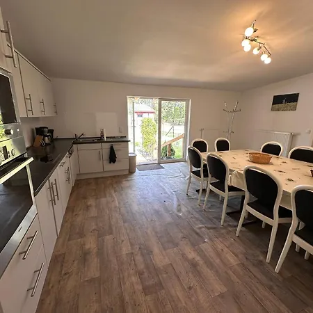 Eickhof Ferienzimmer No1 Mit Parkplatz - Guenter -